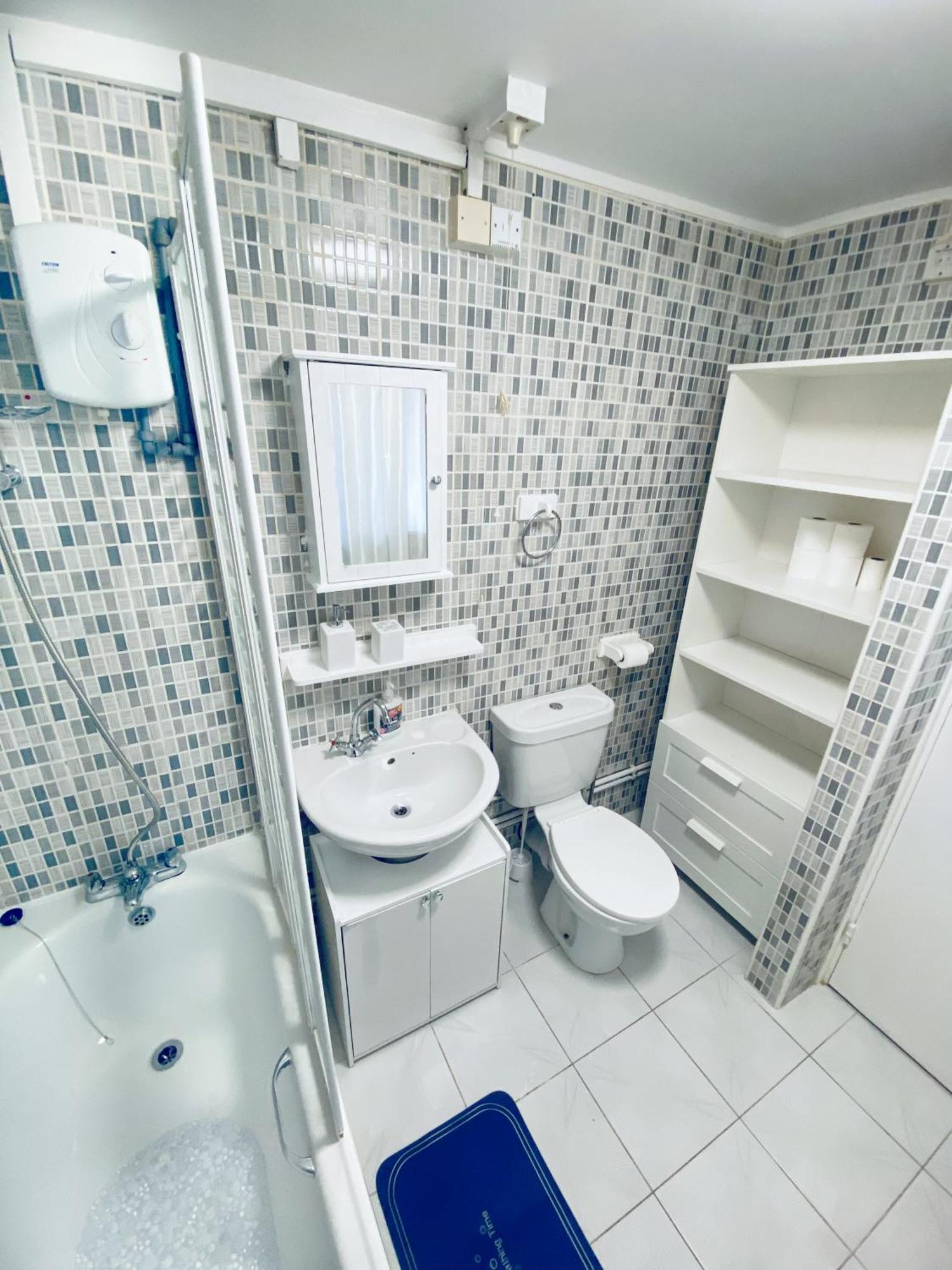 2 Bedroom Flat, Dalston Junction, London Kültér fotó